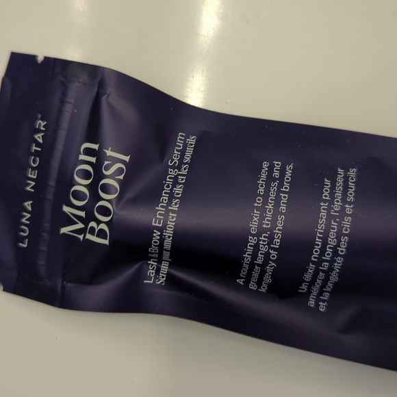 Brand New Moon Boost Serum - Picture 3 of 4